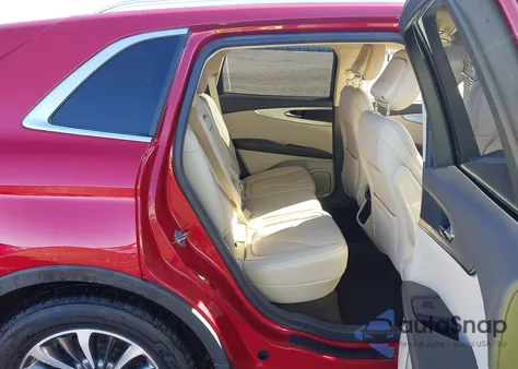 2020 Lincoln Nautilus Standard z USA, uszkodzony, nr VIN 2LMPJ8J92LBL31172